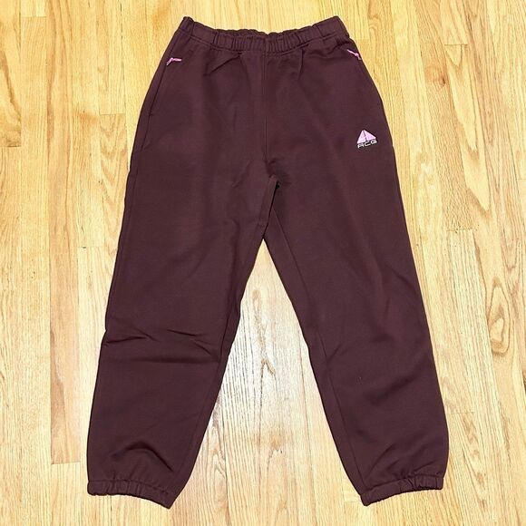 Nike ACG Lungs Therma-FIT Unisex Size S-2XLT Repel Burgundy Crush Jogger Pants - Picture 2 of 16